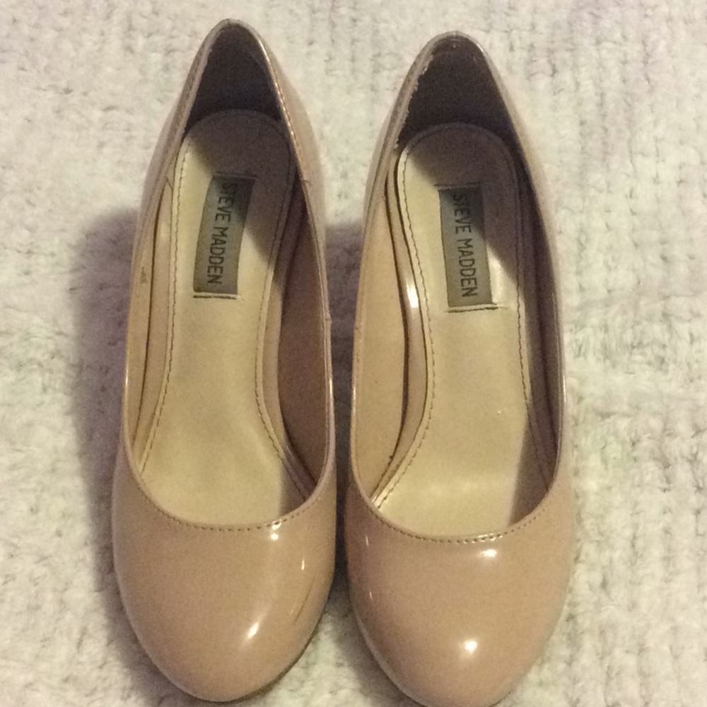 Nude heels